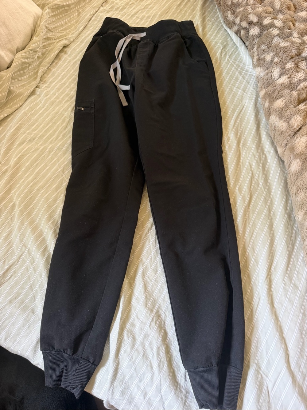 Figs Women's Jogger Pants with Drawstring